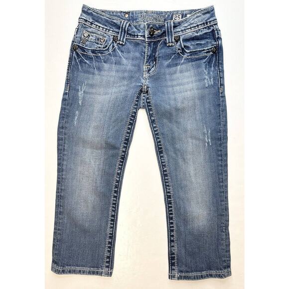 Miss Me Capri Jeans 25 Lowrise Denim Aztec Embroidery/Rhinestones/Studs Distress - Picture 1 of 9